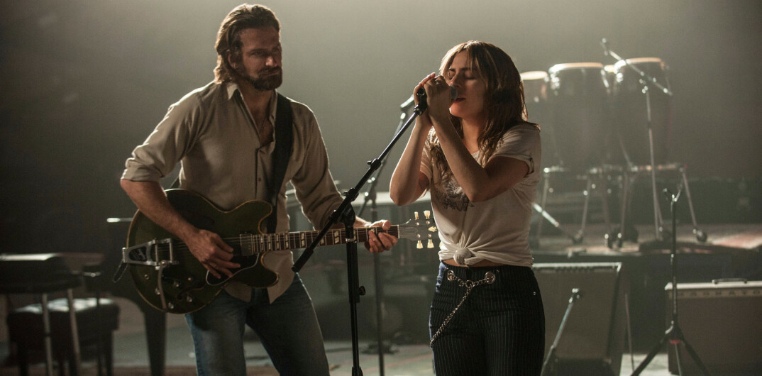 ΈΝΑ ΑΣΤΕΡΙ ΓΕΝΝΙΕΤΑΙ (A STAR IS BORN), Σε Α' Τηλεοπτική Προβολή