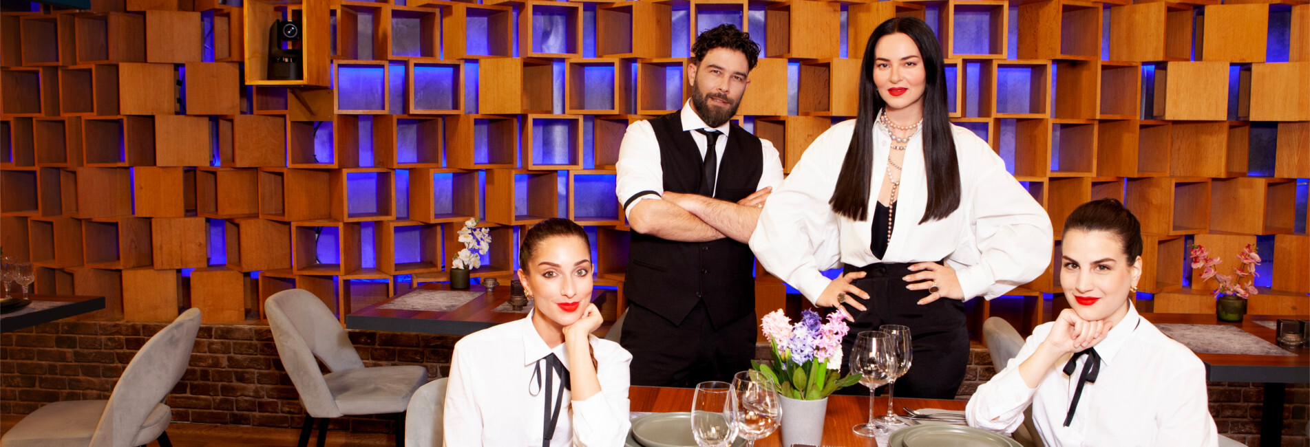 FIRST DATES Star TV