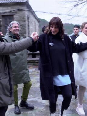 apostolh_s02_ep4_xoreutikos_syllogos_konitsas