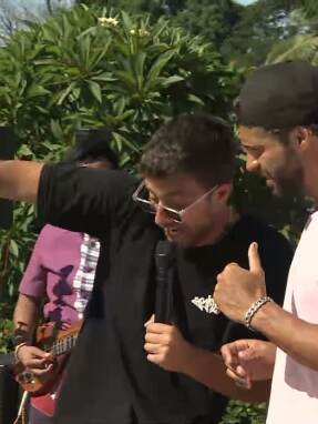 asia_express_e19_fipster_vasalos_tragoudi