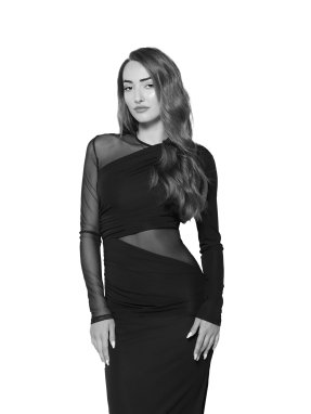 γιασμιν_φραι-287x382-b_w