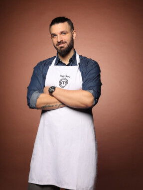 αγγελοσ_ρουμελιωτησ-640x736