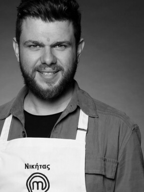 νικητασ_μπατσικουρασ_1920x1004-b_w