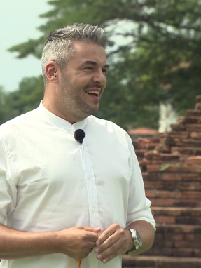 asia_express_e21_moustaki-vasalou