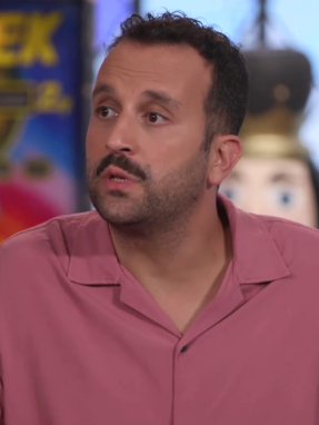 cash_or_trash_s05_ep35_girgos_vasilis_comic_diakosmhtiko