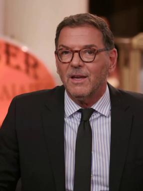 cash_or_trash_s05_ep78_eirini_apodomhmeno_vazo