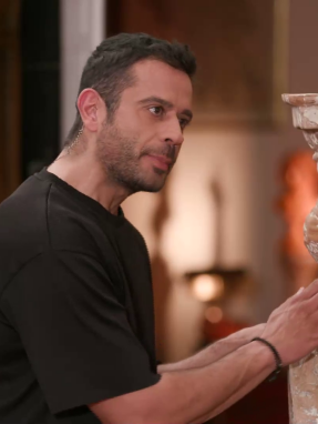 cash_or_trash_s06_ep17_simos_kores