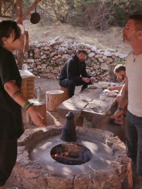 farma_s03_ep15-_eksallos_giwrgos_paixnidi_koritsiwn