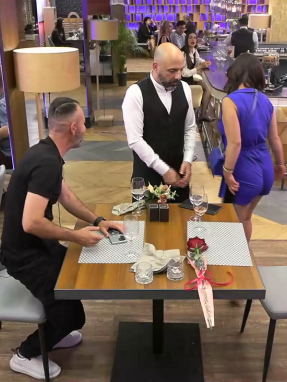 first_dates_s02_ep50-anta_kwnstantinos_telos_booth_pareksigisi