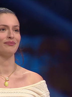 greeces_next_top_model_s07_ep04_-_audition_emi