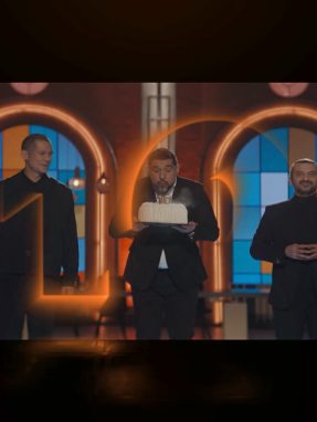 mc2026-10xronia-trailer