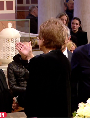 stragr_zina_afixeis_mhtropolh_transfer