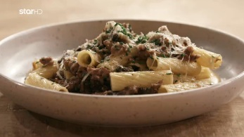 /files/Cook_Beef_ep13_pastitsio.jpg