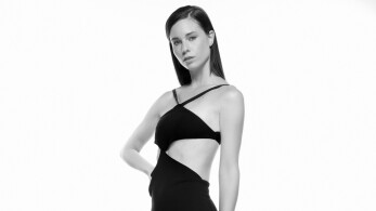 katerina_kara-1920x1004-b_w