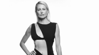 mixaela_novak_marli-1920x1004-b_w