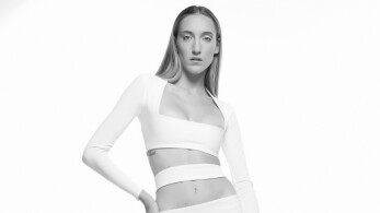 nikol_tsoulos-1920x1004-b_w