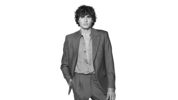 μχαλησ_κουτρησ-1920x1080-b_w