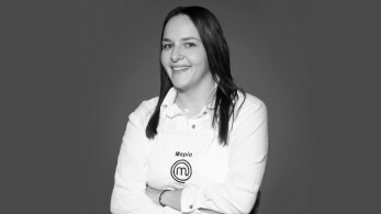 μαρια_ζωγα-1920x1080-b_w